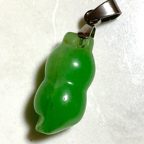 2/20$, Whimsical Green Pea Pod Glass Pendant - Picture 5 of 8